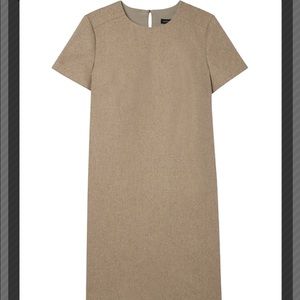 Banana Republic women’s camel wool shift dress